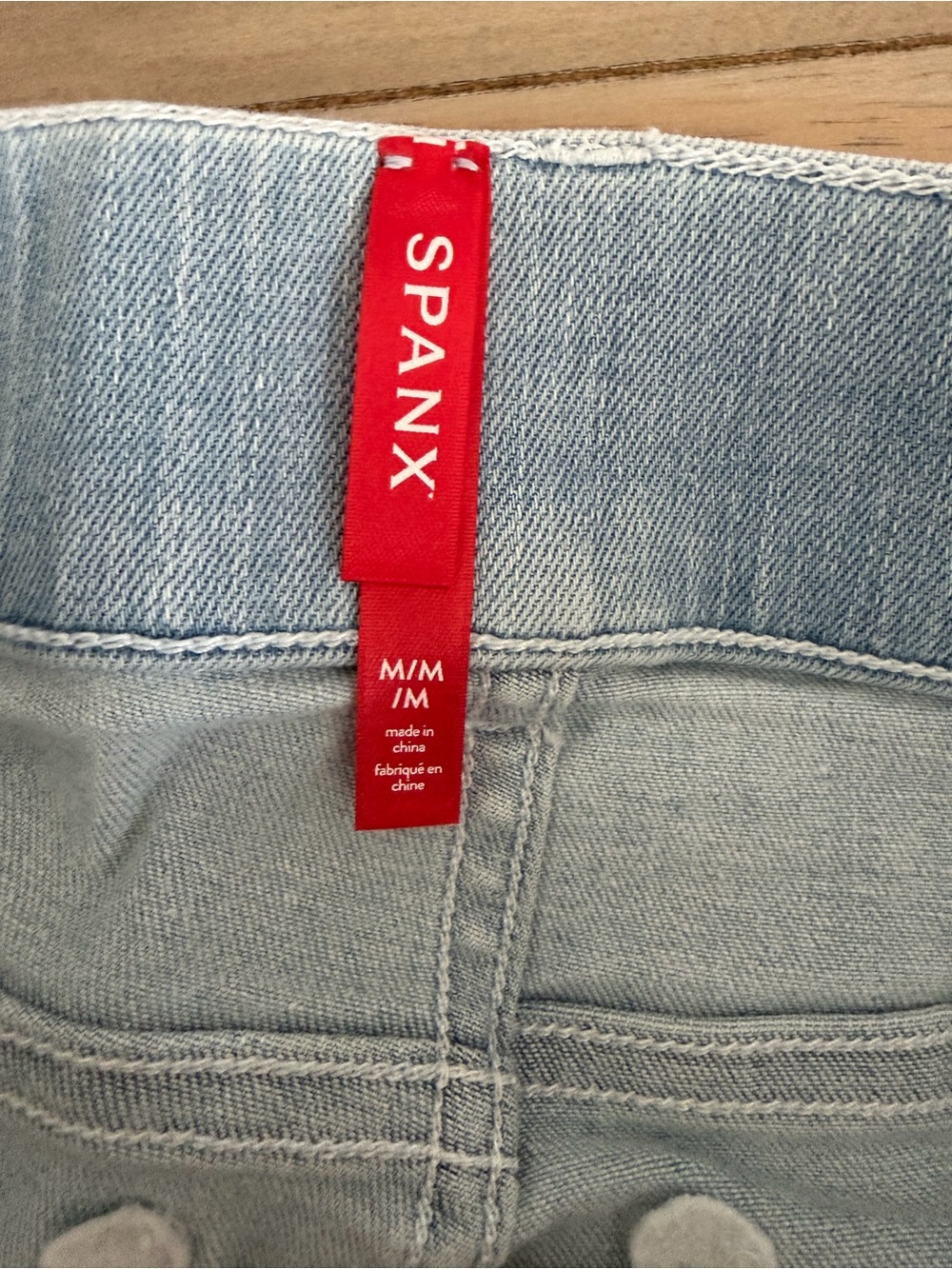 Spanx Slimming Flare High Rise Jeans Retro It Light Wash Size Medium NWT - Picture 6 of 7